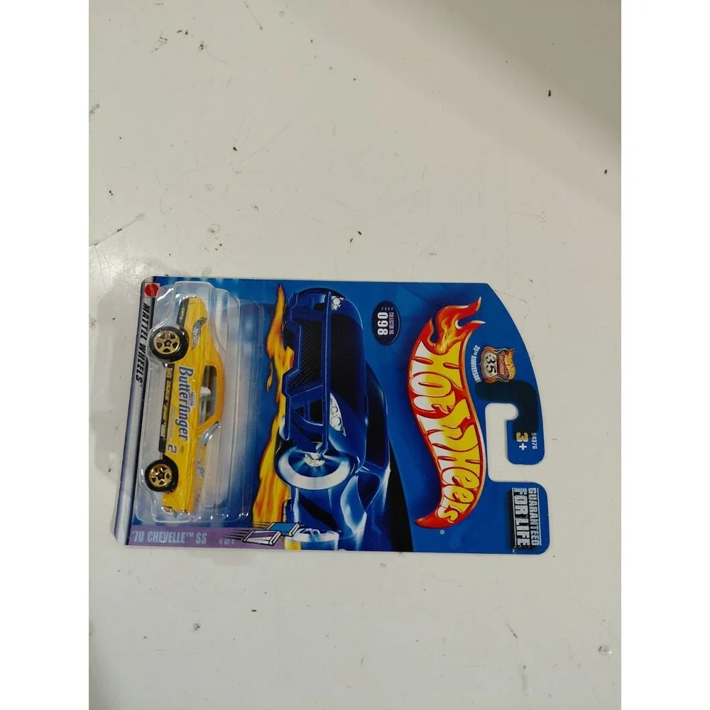 NIP Hot Wheels 1:64 Die Cast Butterfinger 1970 Chevrolet Chevelle SS Muscle Car